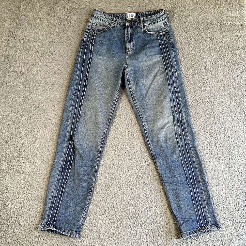 BDG Urban‎ Outfitters Jeans Women's 28x32 Blue Denim Mom Style Side Seam Detail